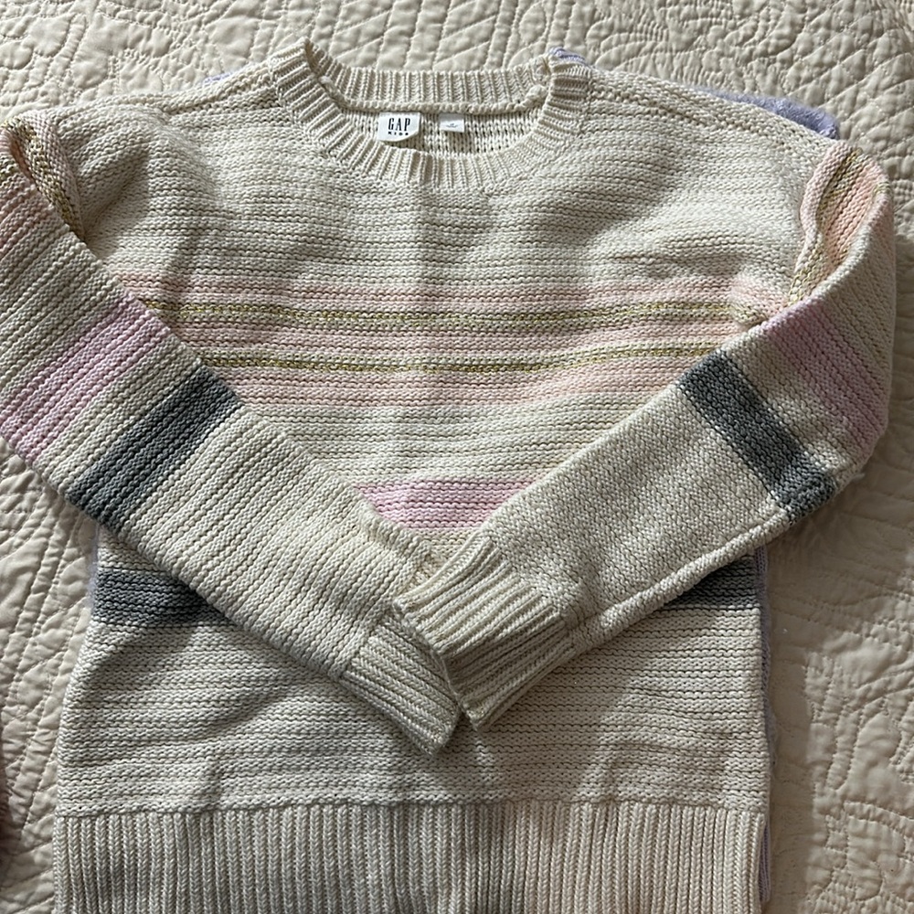 4 gap sweater